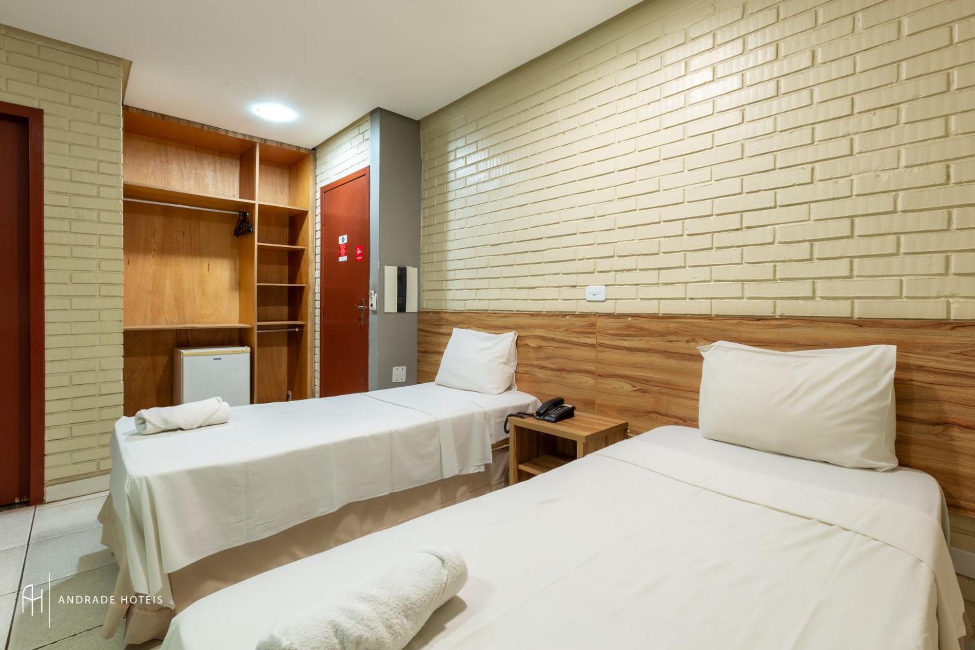Rede Andrade Goiania Centro Hotel Bagian luar foto